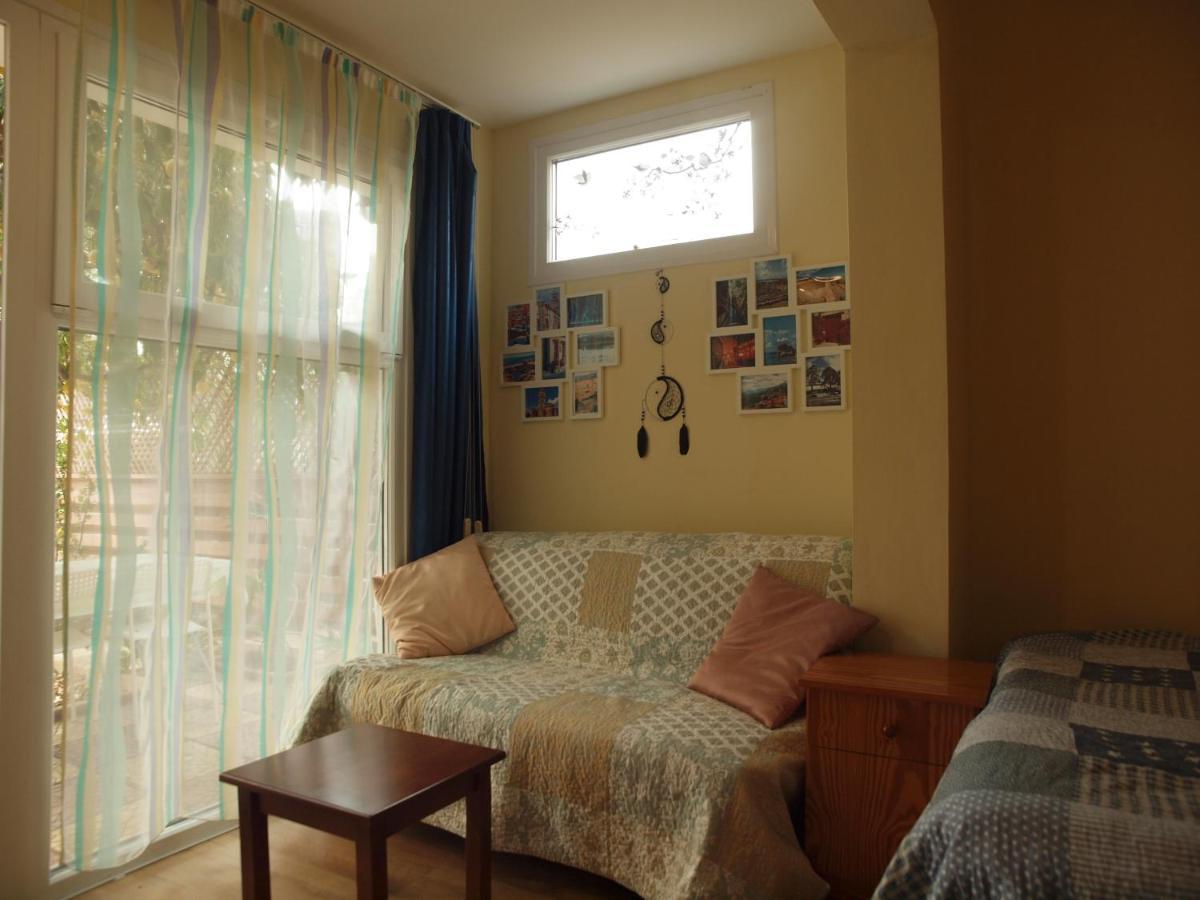 מלון לרנקה Moon-Light Studio מראה חיצוני תמונה